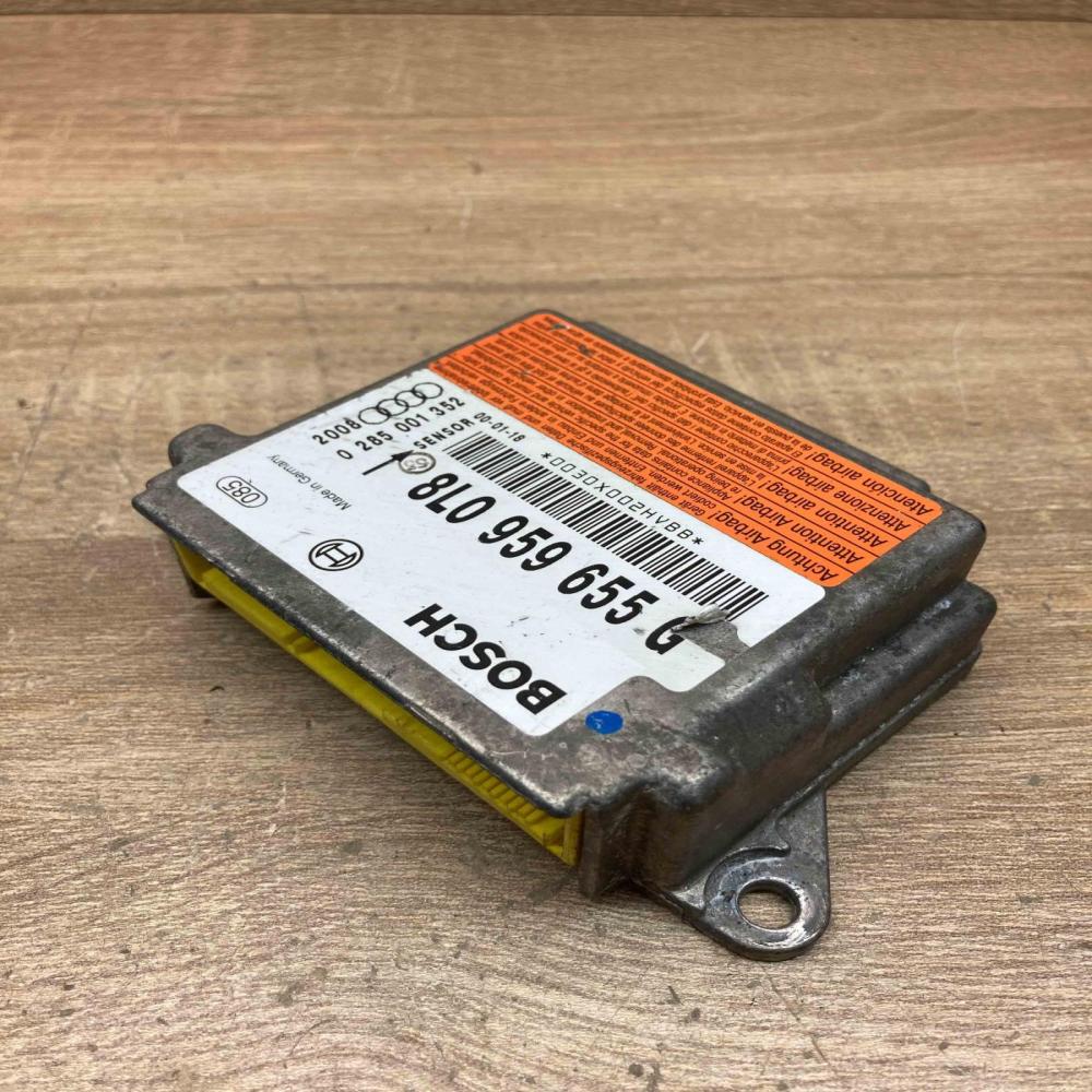 8L0959655G 0285001352  Airbag control unit/module Audi A3 S3 8L
