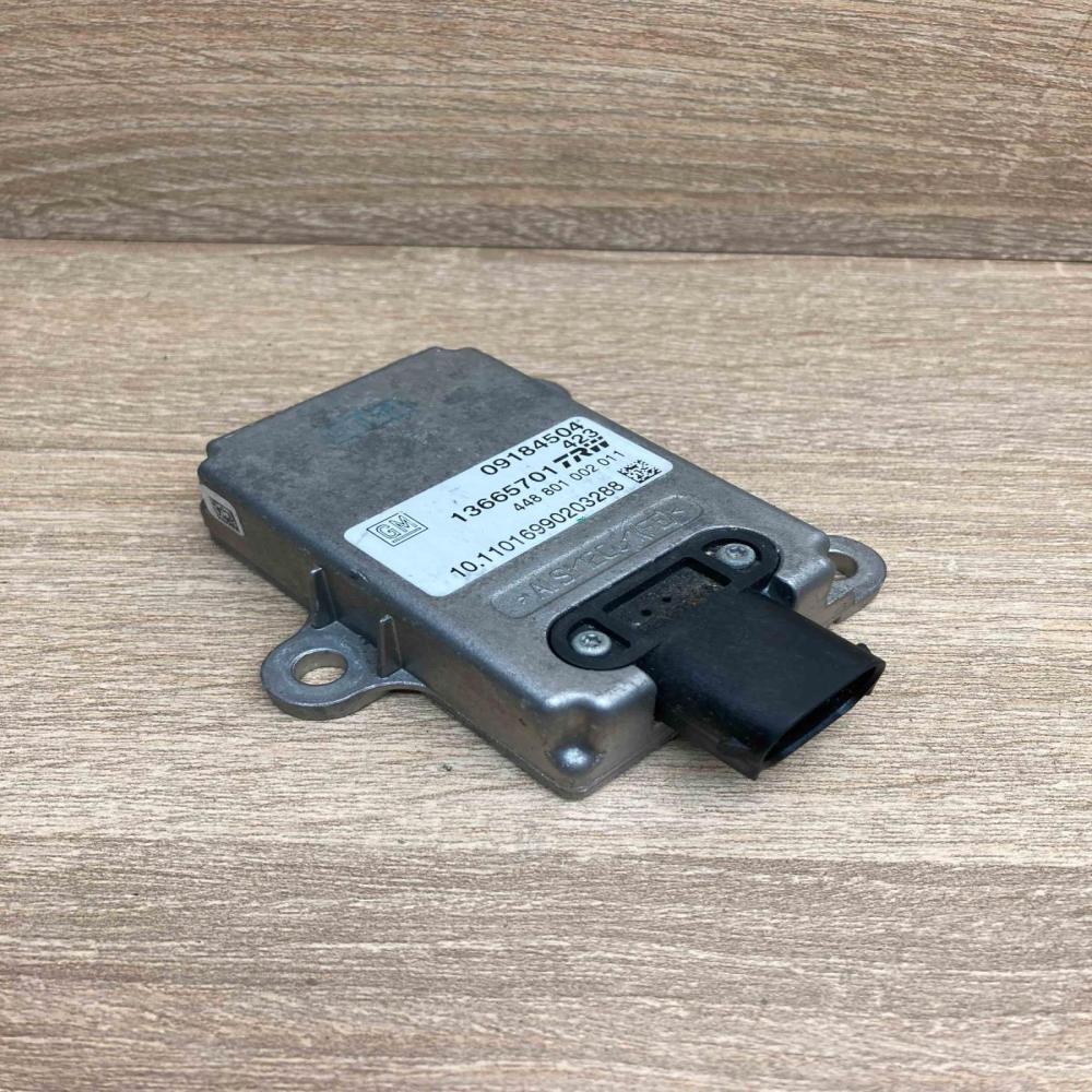 13665701 09184504  ESP acceleration yaw rate sensor Opel Vectra C