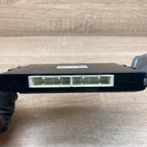 89690 05050 102850 0042  Power management control unit Toyota Avensis T270
