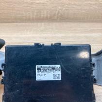 89690 05050 102850 0042  Power management control unit Toyota Avensis T270