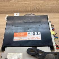 89221 47300 238000 3093 G2 Fuse module Toyota Prius (XW30)