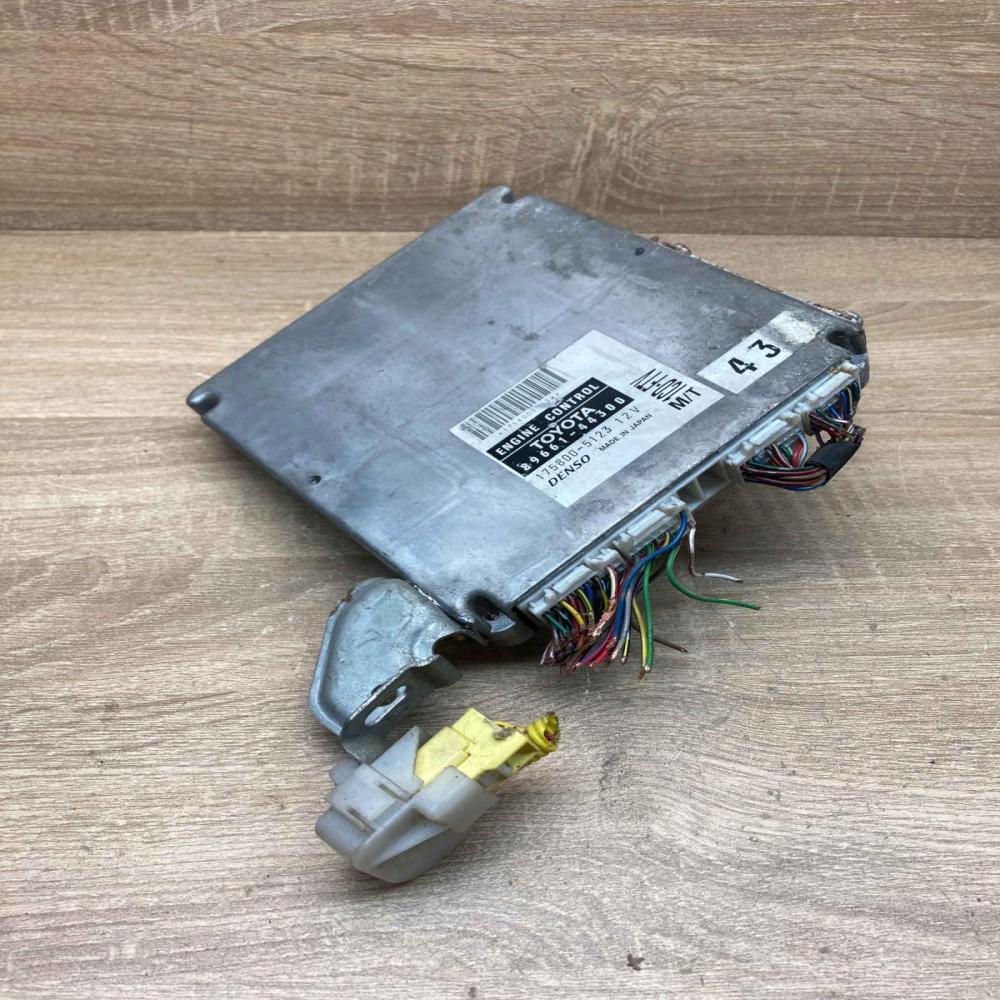 89661 44300 175800 5123 1cd FTV Engine control unit/module ECU Toyota Avensis Ve
