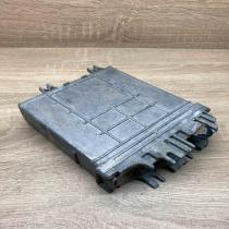 7700110646 0281001810  Engine control unit/module ECU Renault Megane I