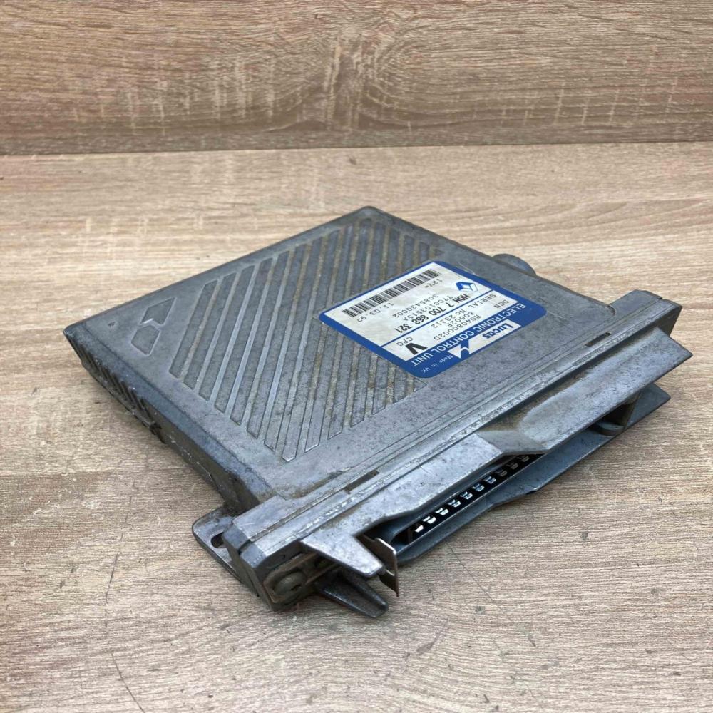 7700868321 7700103515A  Engine control unit/module ECU Volvo S40, V40