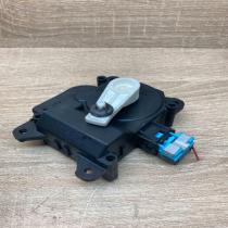 063800 0181 447012V  Air flap motor/actuator Toyota Prius (XW30)
