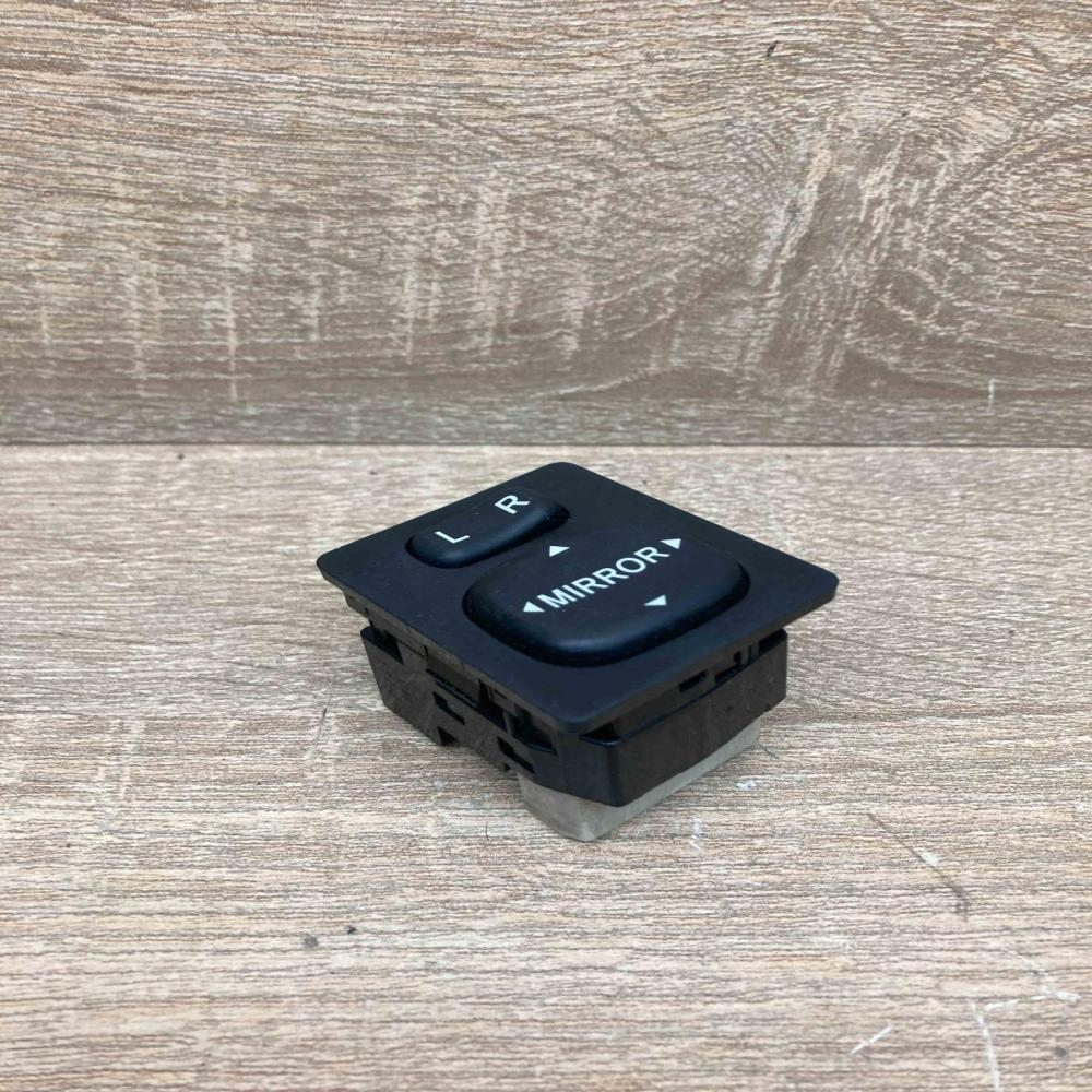 183574 769746A  Wing mirror switch Toyota RAV 4 (XA20)