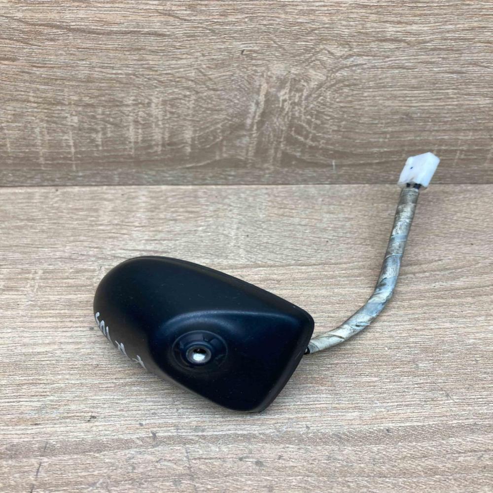 V3 07517C   Aerial GPS antenna Toyota Yaris