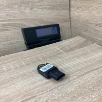 89831 0W060  32 Airbag deployment crash/impact sensor Toyota Auris 150