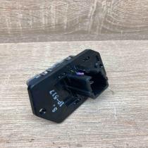 1P 517   Heater blower motor/fan resistor Toyota Corolla Verso AR10