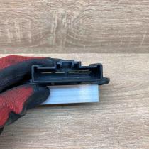 499300 2121   Heater blower motor/fan resistor Toyota Avensis T250