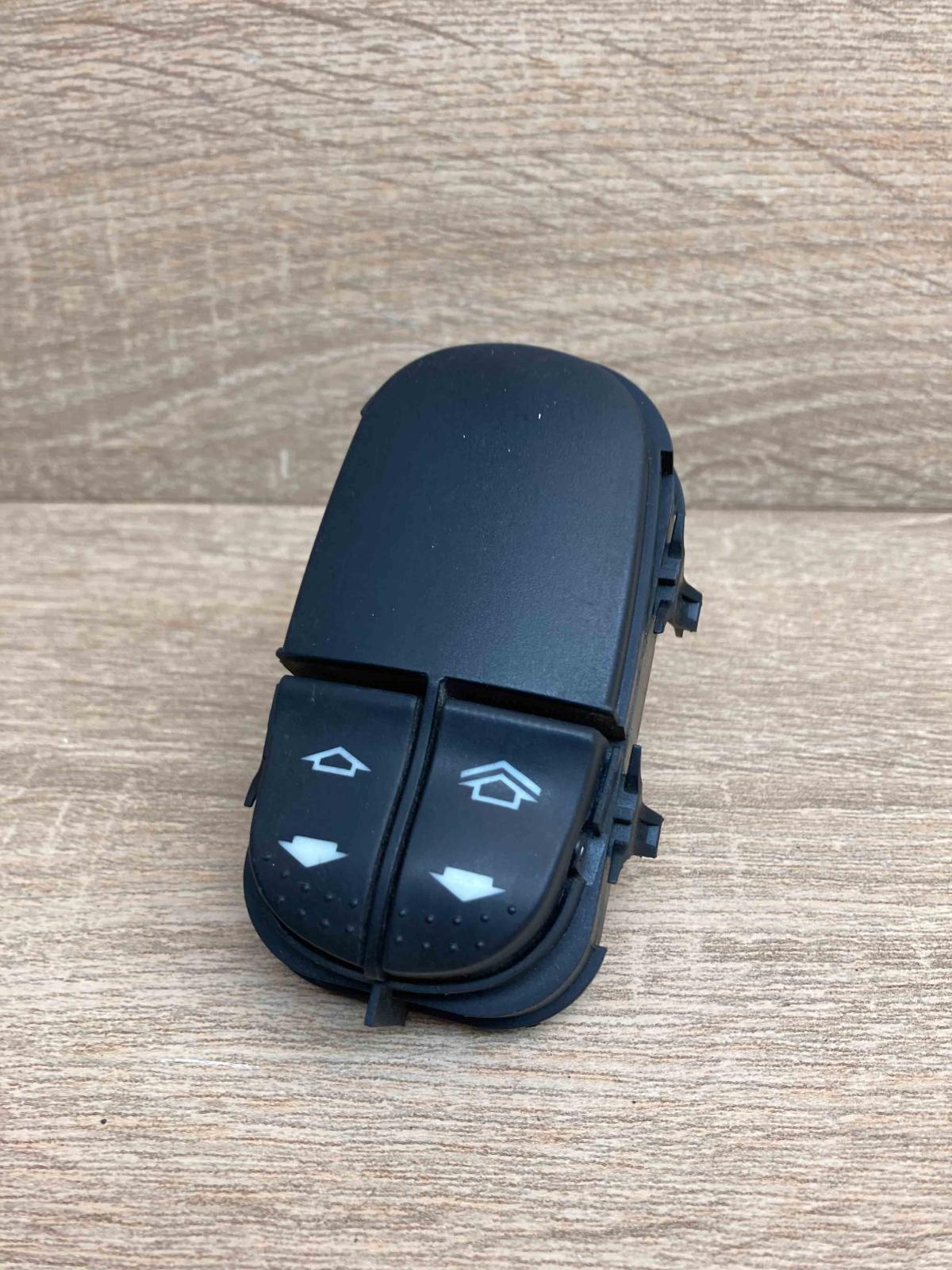 YS4T 14529AB 539814  Electric window control switch Ford C-MAX I