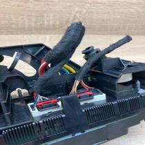 1CF 747 309 20   Climate control unit Volkswagen Golf V
