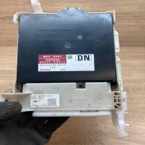 89221 0D870 MB238100 8010 DN Fuse module Toyota Yaris