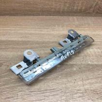 A045053 11959  Third/center stoplight Toyota Auris 150