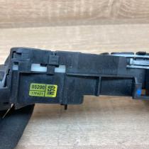 17F373 17F421  Wiper turn signal indicator stalk/switch Toyota Avensis T250