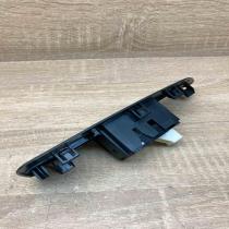74232 02560   Electric window control switch Toyota Auris 150