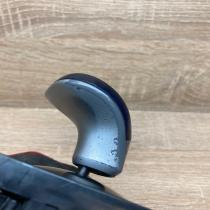75C582  RHD Gear shifter/selector Toyota Prius (XW30)