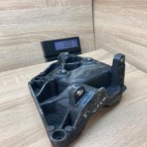 7794614 HP07500 1  A/C compressor mount bracket BMW X3 E83
