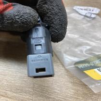 8200110894 110894  Brake pedal sensor switch Renault Laguna II