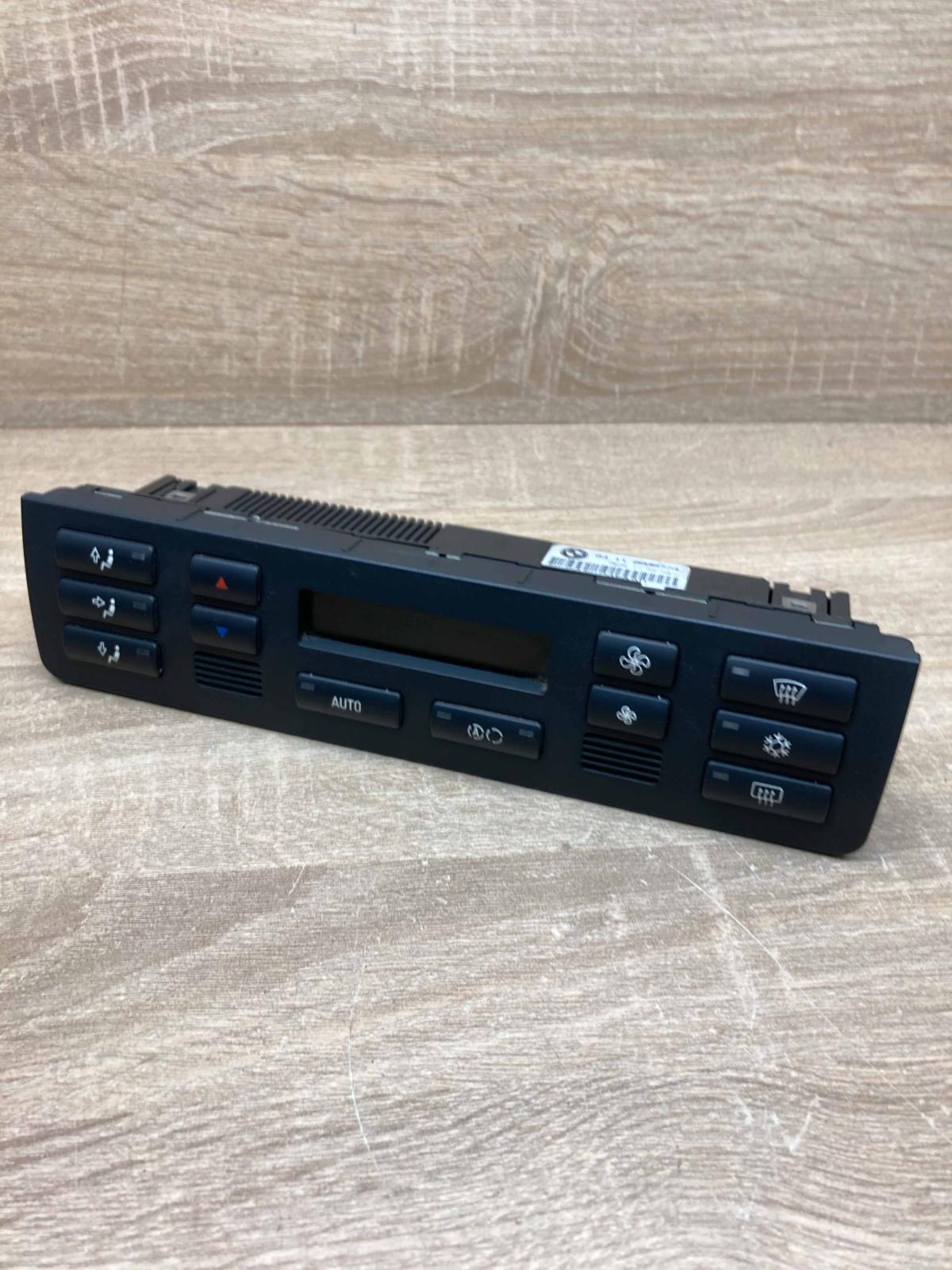 6939774 5HB008878  Climate control unit BMW 3 E46