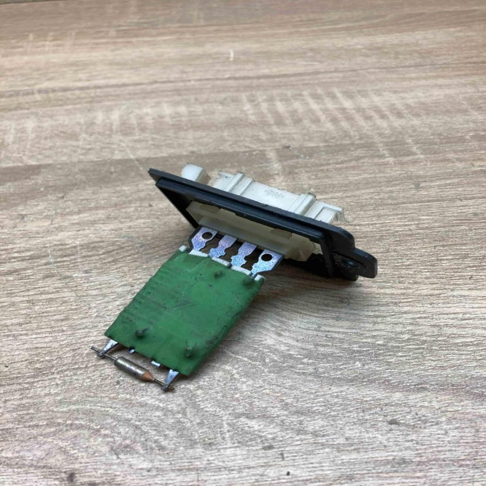 W964260N   Heater blower motor/fan resistor Mini One - Cooper R50 - 53