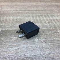 8K0951253 V23136 B6 X72 643 Other relay Audi A4 S4 B8 8K