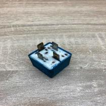 8D0951253A 899313000 373 Other relay Audi A4 S4 B5 8D