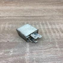 431951253C 21203001 200 Other relay Audi A6 S6 C5 4B