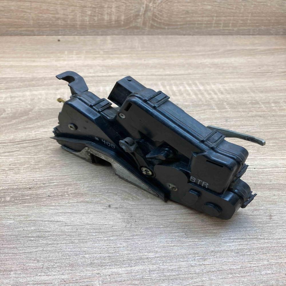 408BTR   Front door lock BMW 3 E46