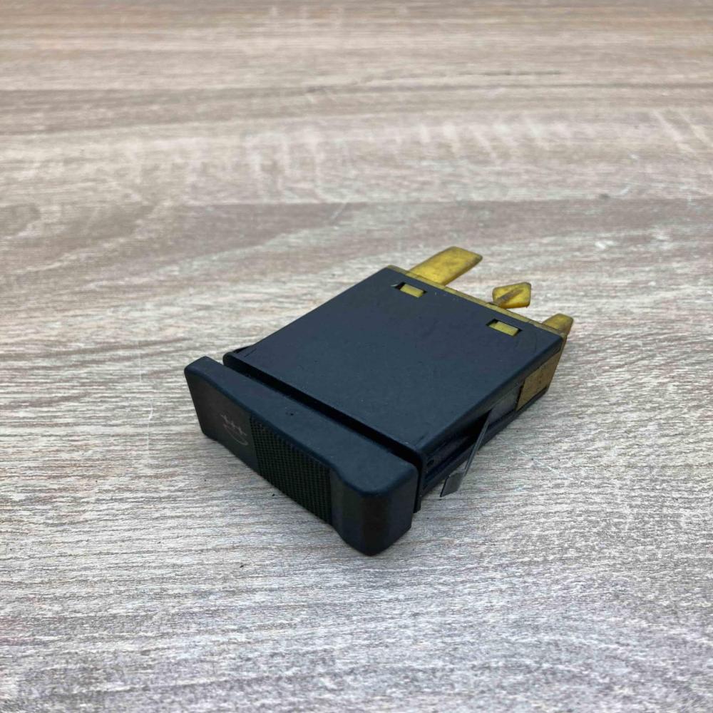 4A0941563C   Fog light switch Audi 80 90 S2 B4
