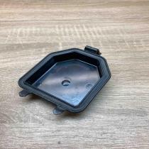 155038   Headlight/headlamp dust cover BMW 7 E65 E66
