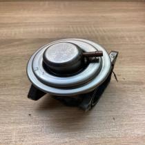 038131501AN 271913022  EGR valve Volkswagen Touran I