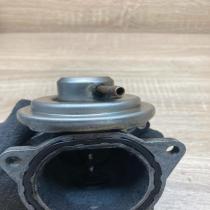 038131501AF 186520085  EGR valve Seat Leon (1P)