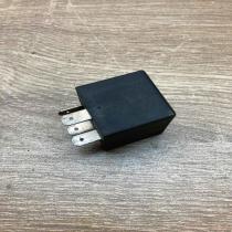 445955529A  239 Other relay Audi A6 S6 C5 4B