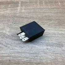 445955529A  239 Other relay Audi A6 S6 C5 4B