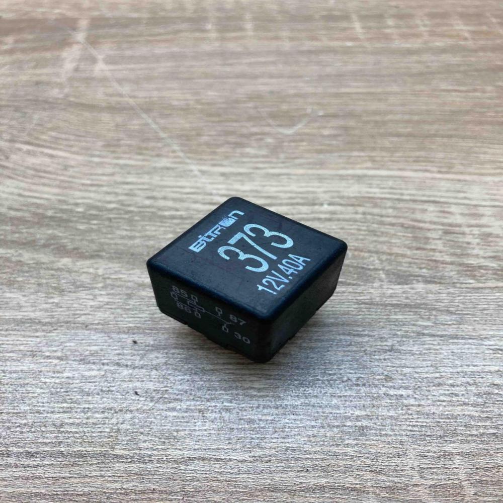 8D0951253A  373 Other relay Audi A6 S6 C6 4F