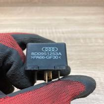 8D0951253A  373 Other relay Audi A6 S6 C6 4F