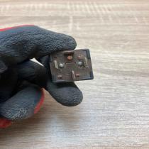 443919578C 899519 267 Other relay Volkswagen PASSAT B5
