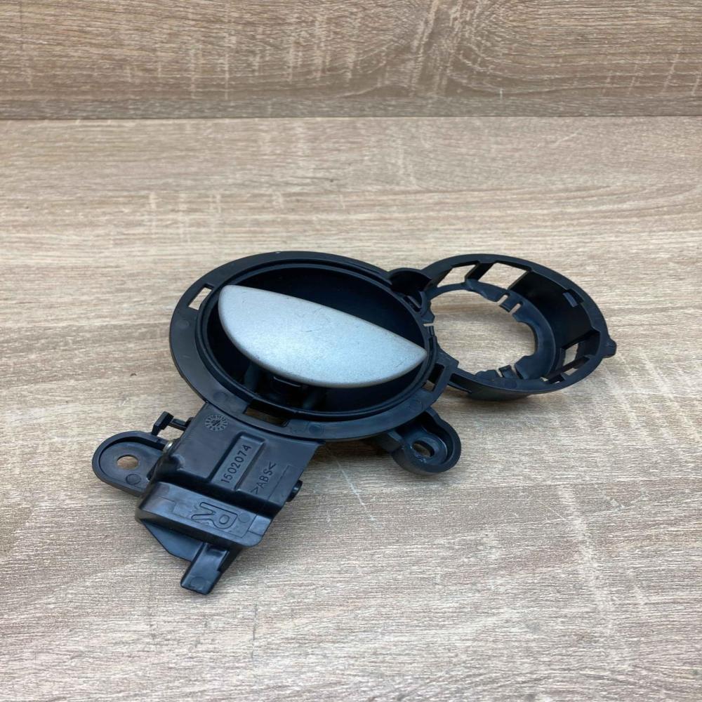 1502074  Right Side Front door interior handle trim Mini One - Cooper R50 - 53