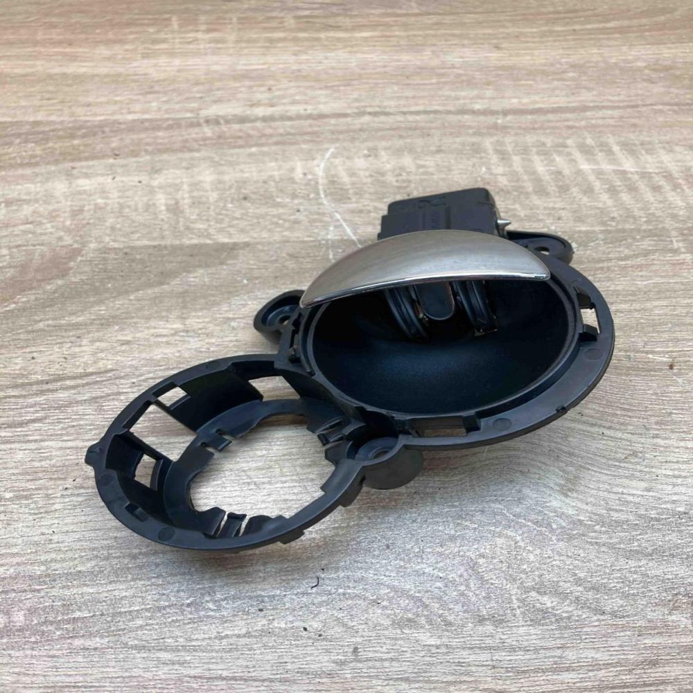 1502074  Right Side Front door interior handle trim Mini One - Cooper R50 - 53