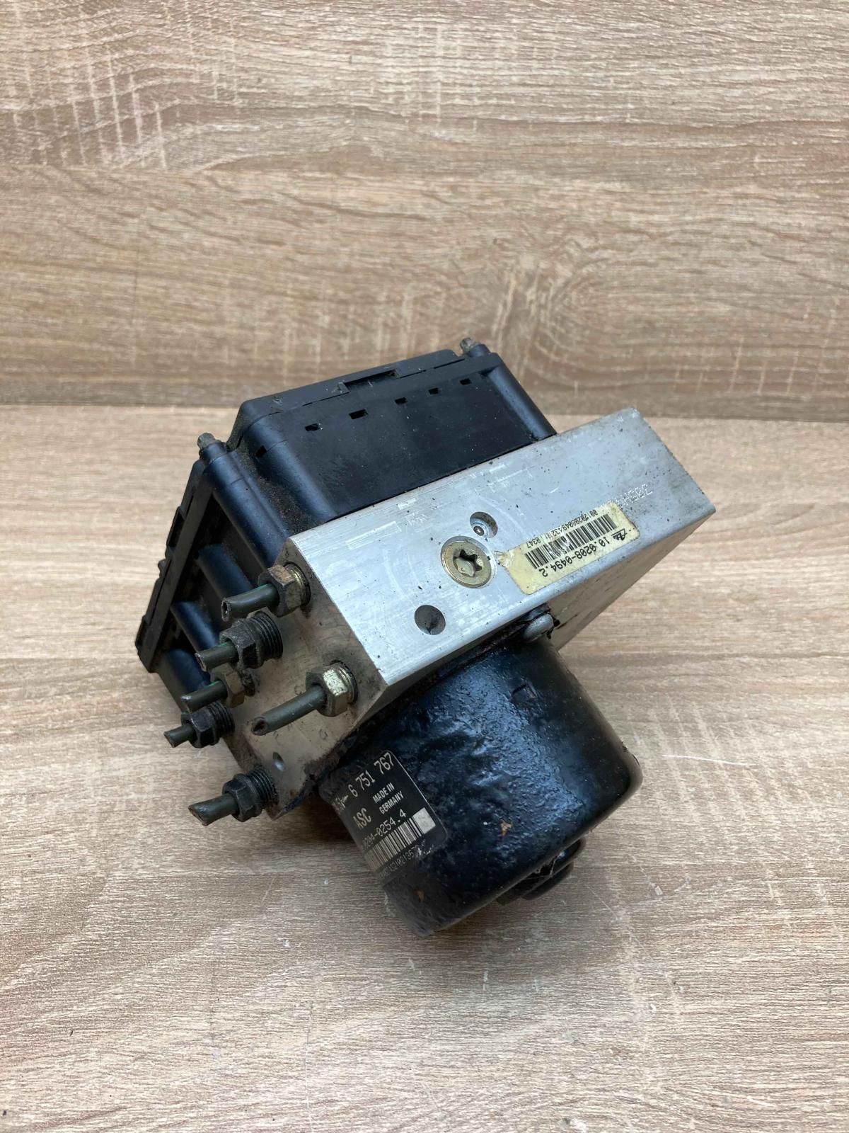 6751768 6751767  ABS Pump BMW 3 E46