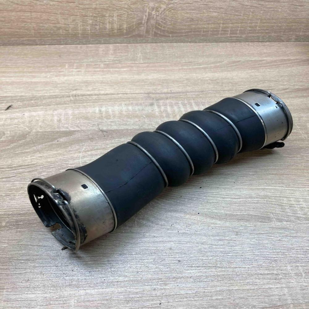 7800144 11279410  Intercooler hose/pipe BMW 7 F01 F02 F03 F04
