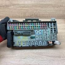 90583459   Fuse module Opel Vectra B
