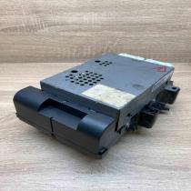 04686502AE P04707996AF  Fuse module Chrysler Voyager