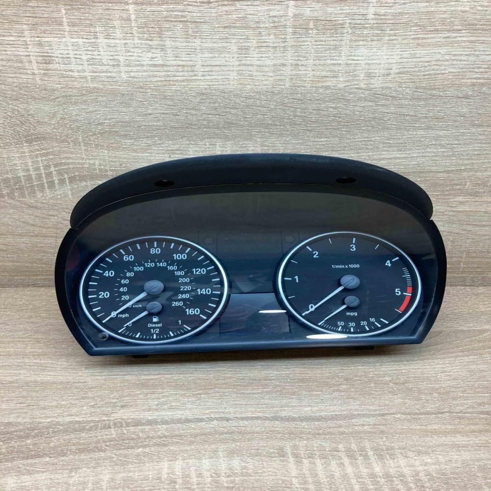 A2C53113047 1042003 04  Speedometer (instrument cluster) BMW 3 E90 E91