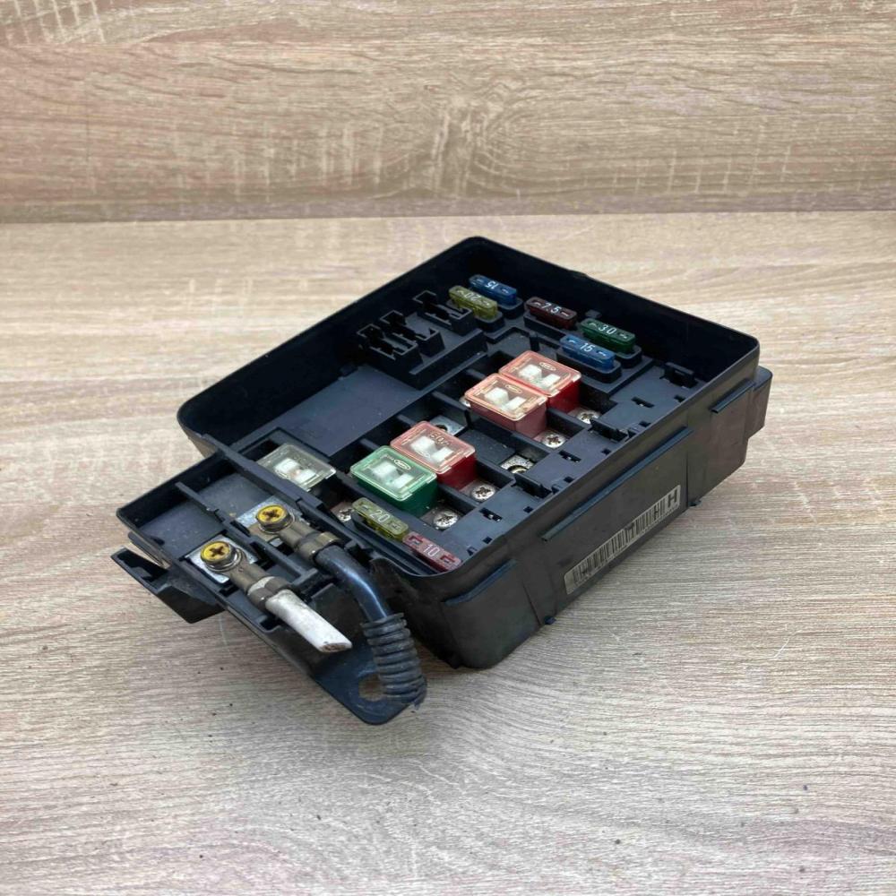3825A ST3 G000  H Fuse box set Honda Civic
