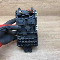 0187972   Fuse module Mazda 626