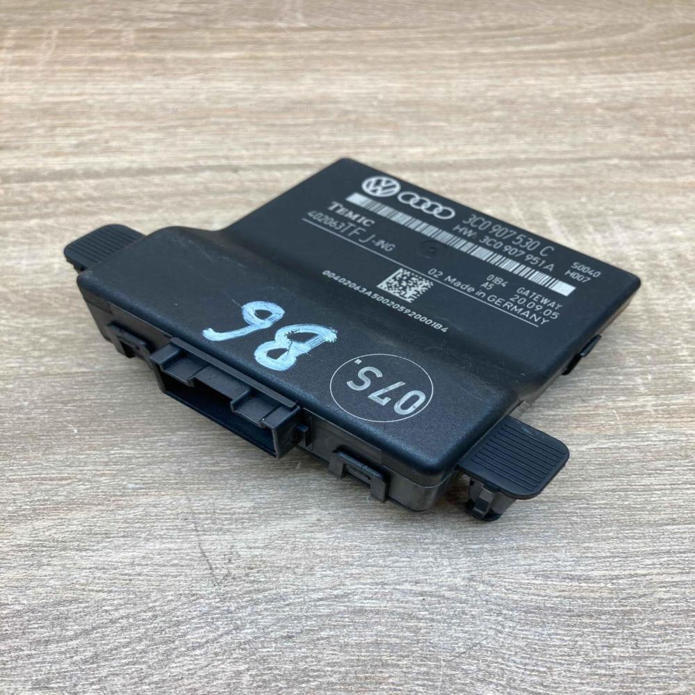 3C0907530C 402063  Gateway control module Volkswagen PASSAT B6