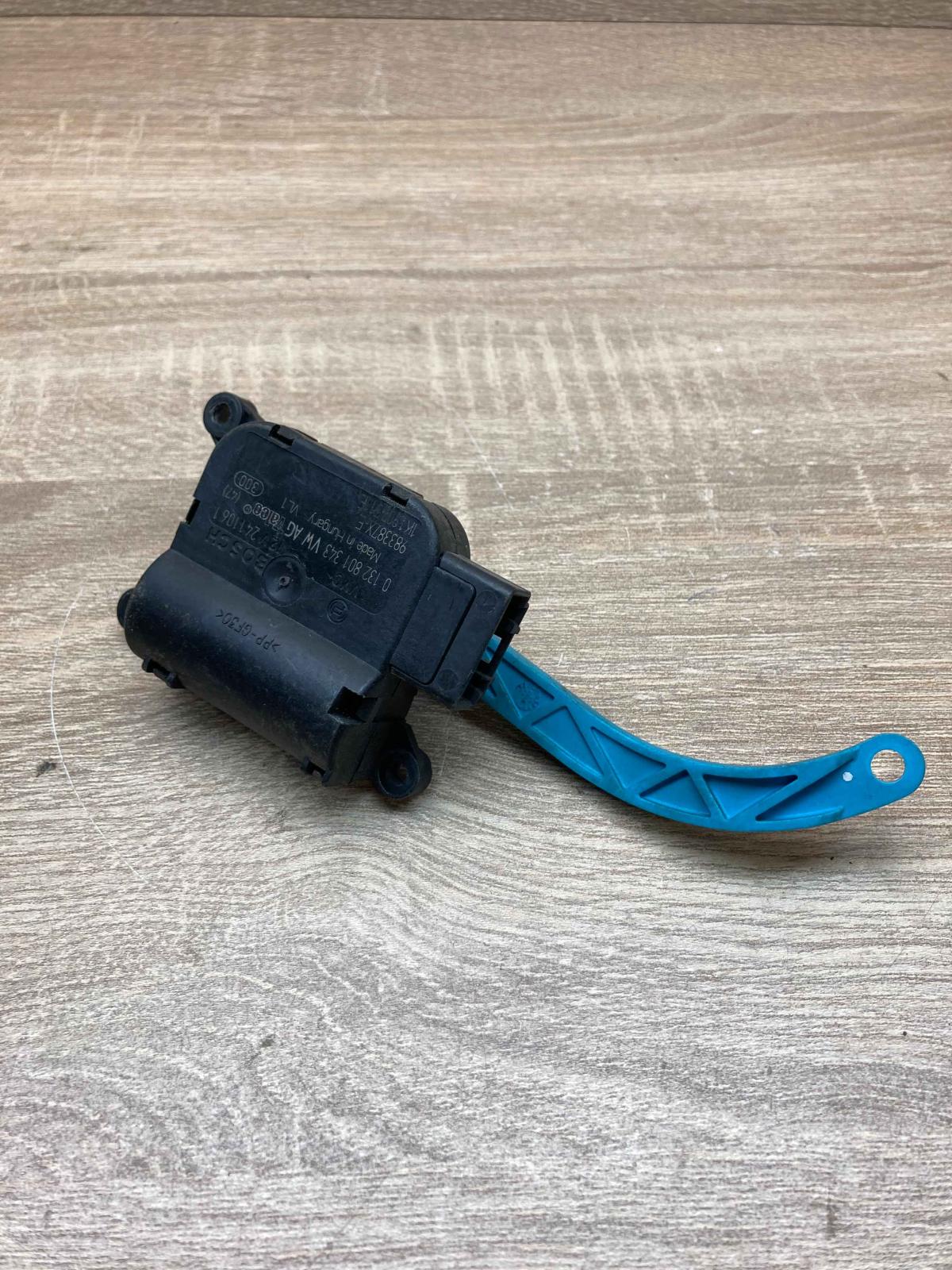 1K1907511E 0132801343  Air flap motor/actuator Volkswagen PASSAT B6