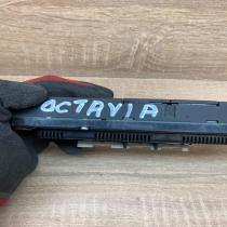 747932 50 19020753  Climate control unit Skoda Octavia Mk2 (1Z)